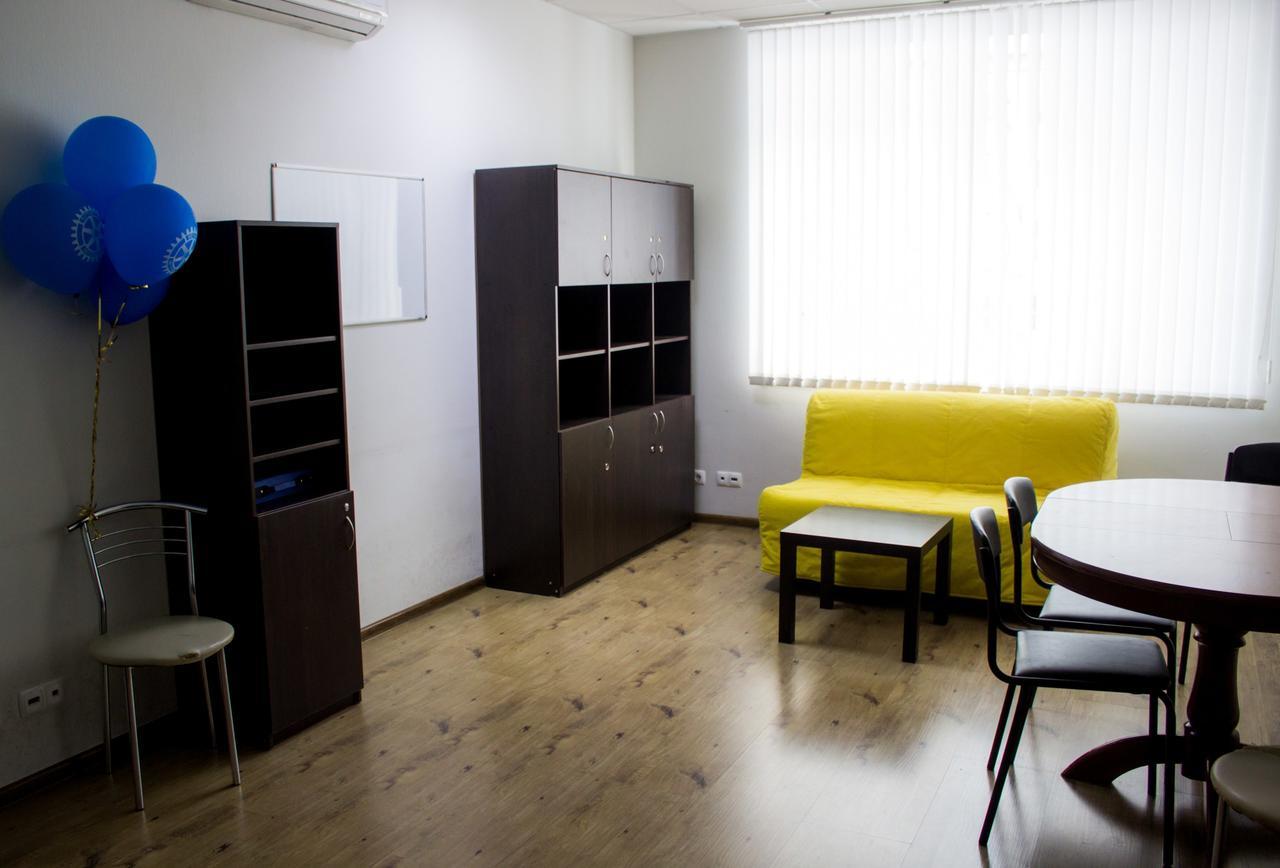 Gde Spat Hostel Екатеринбург Екстериор снимка