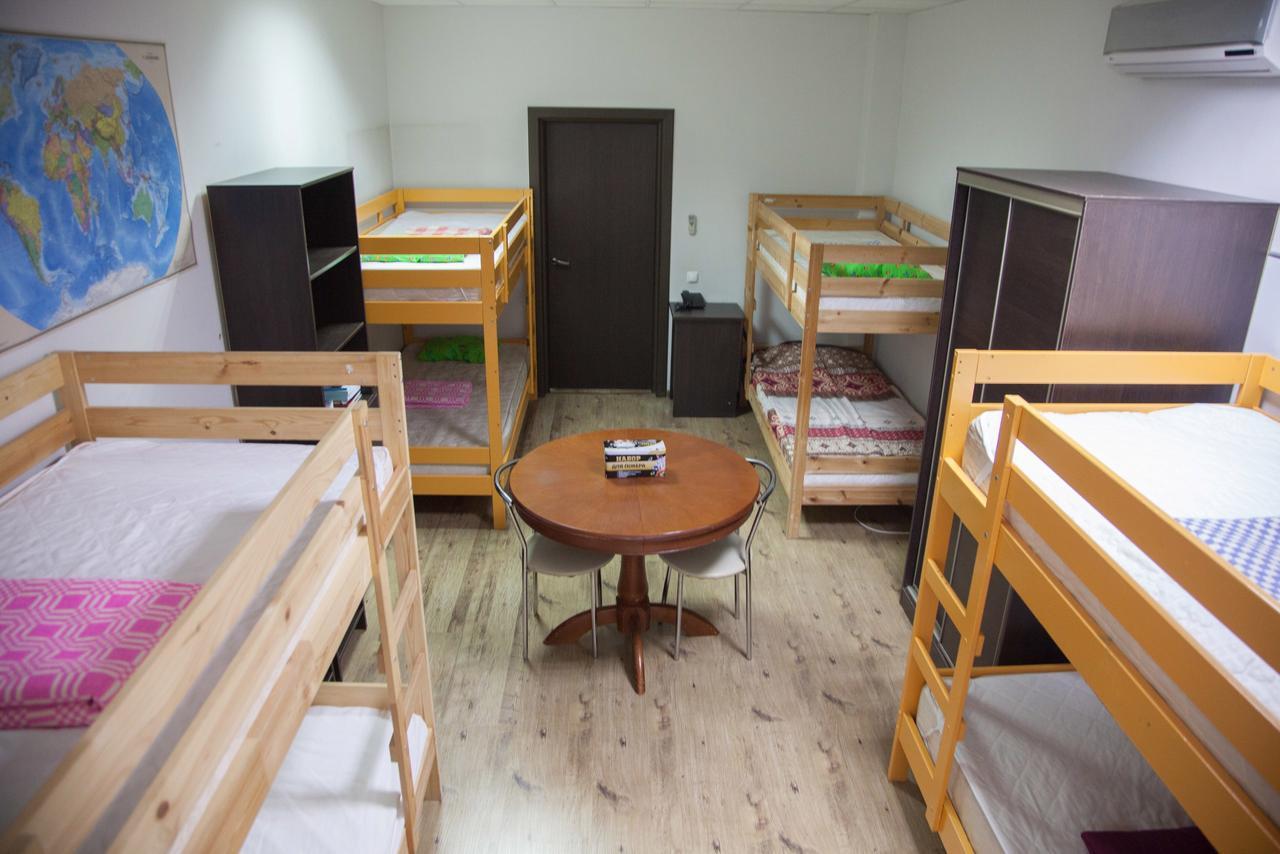 Gde Spat Hostel Екатеринбург Екстериор снимка