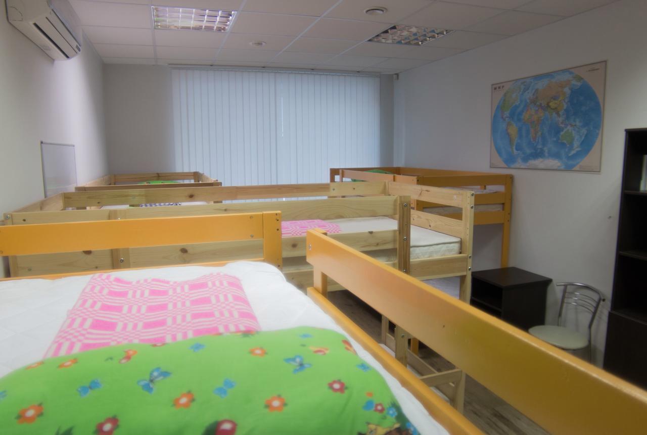 Gde Spat Hostel Екатеринбург Екстериор снимка