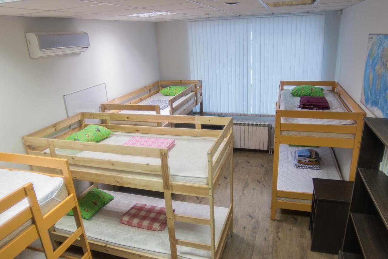 Gde Spat Hostel Екатеринбург Екстериор снимка